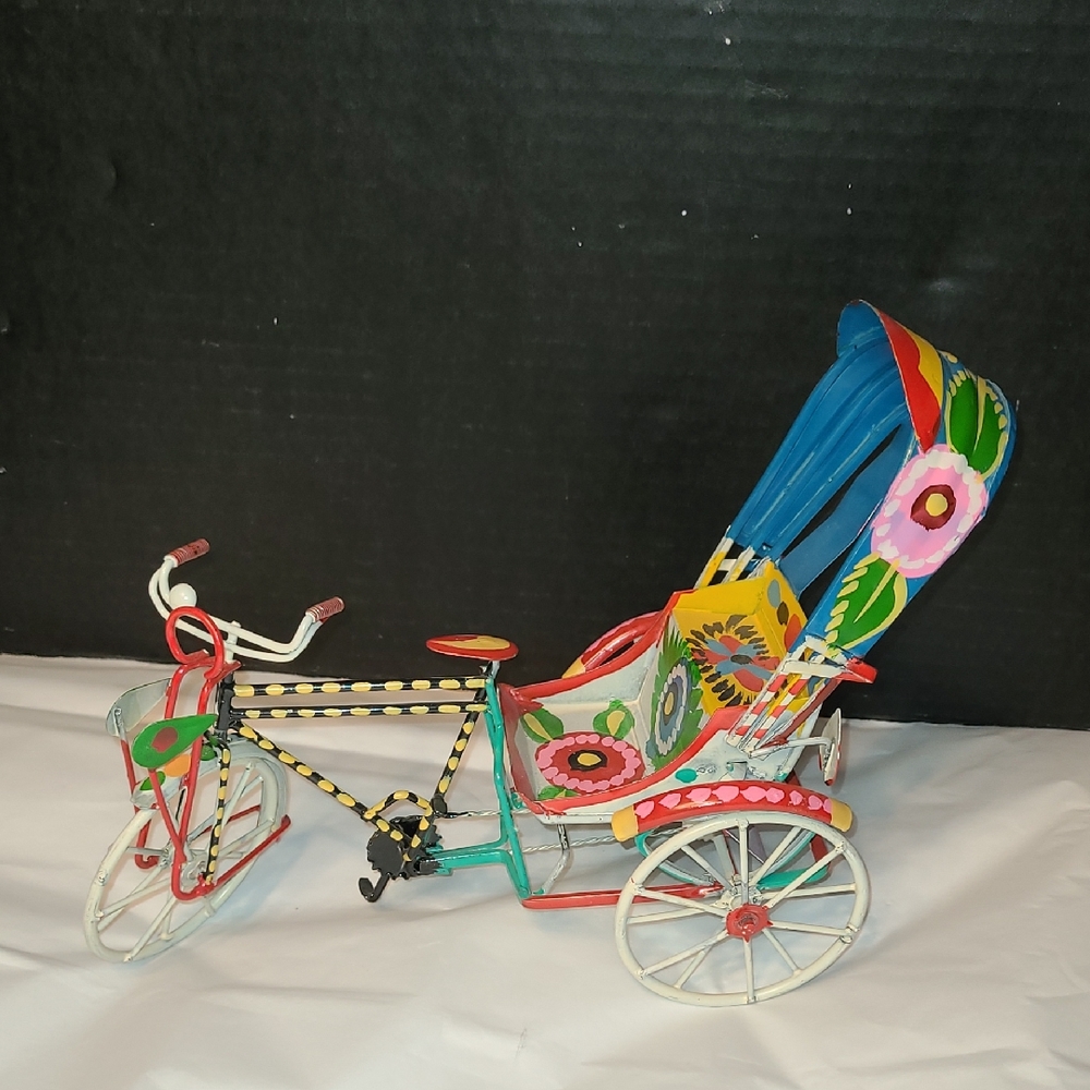 Vintage Handmade Painted Tin Rickshaw Bicycle Decorative Art